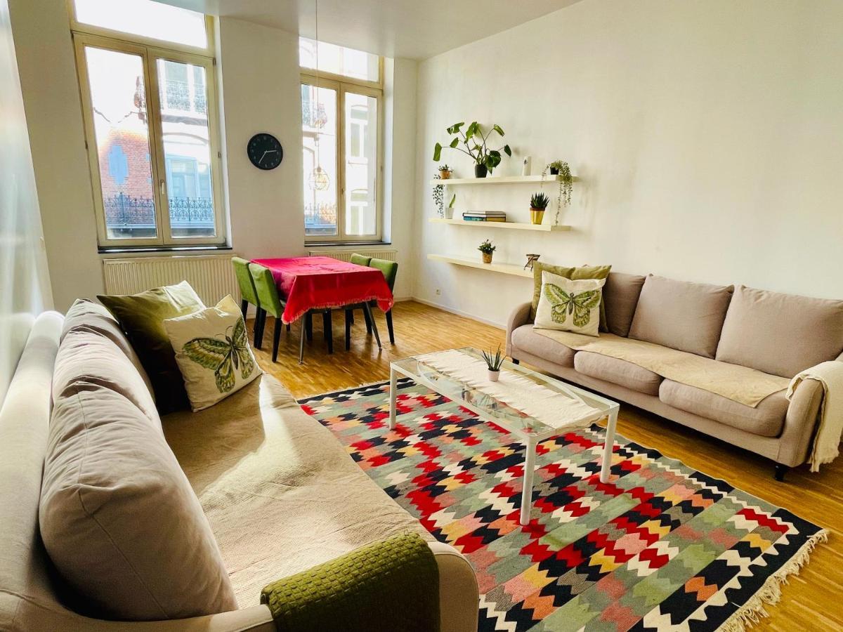 Down-town 1 Bedroom Flat Apartamento Bruxelas